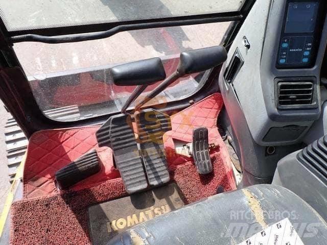 Komatsu PC 78 US حفارات وسط 7 طن - 12 طن