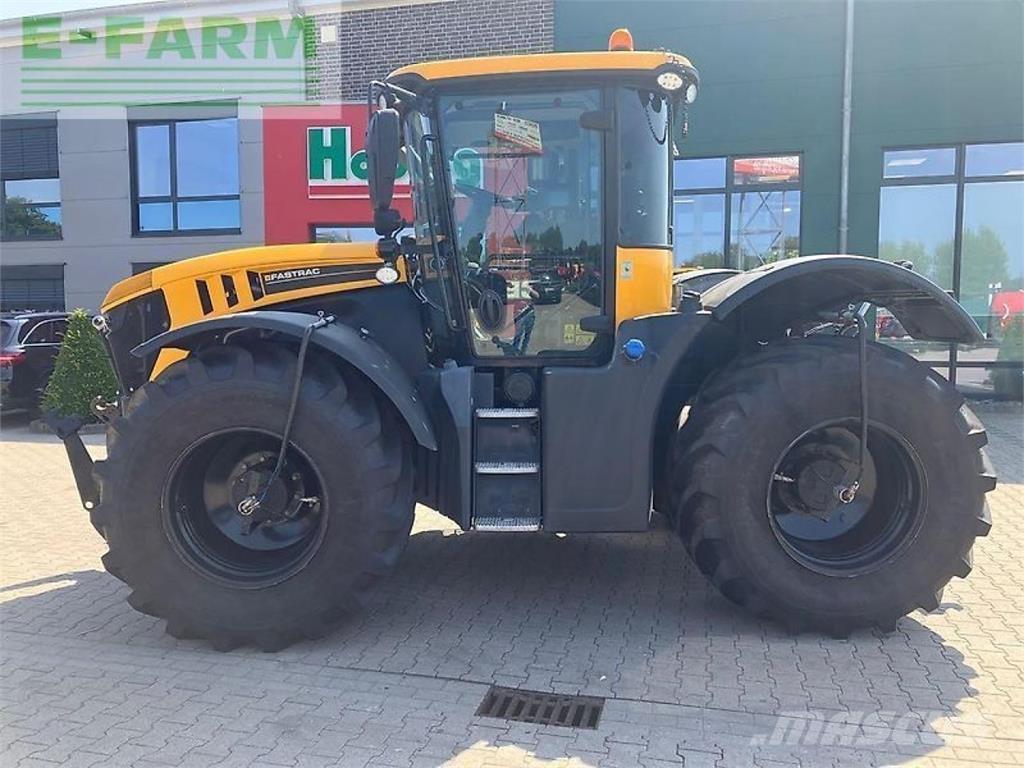 JCB 4220 الجرارات