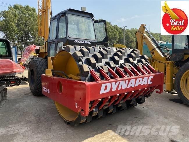 Dynapac CA 301 D مداحل أحادية الأسطوانة