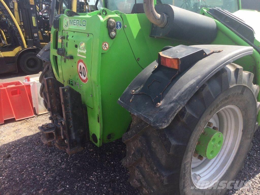 Merlo Tf35.7-120 معدات مناولة لأغراض الزراعة