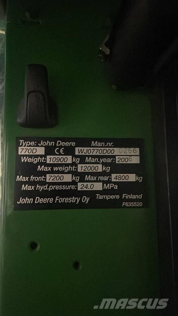 John Deere 770 D حصادات