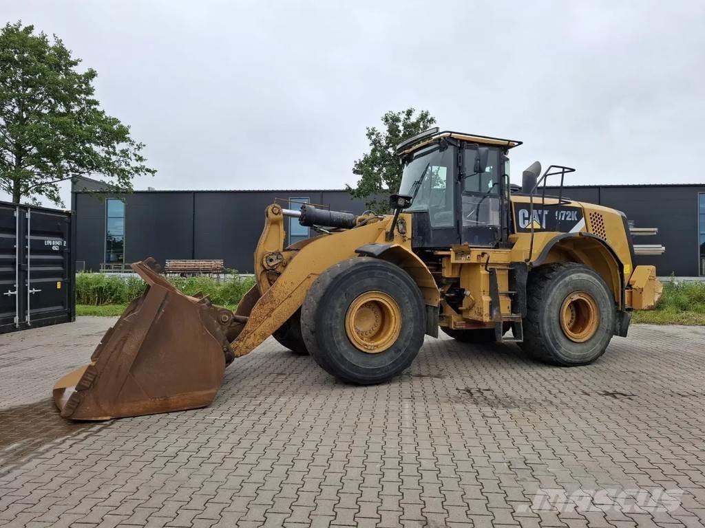 CAT 972k لوادر بعجل