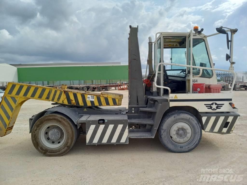 Terberg YT222 جرارات صالات المطارات