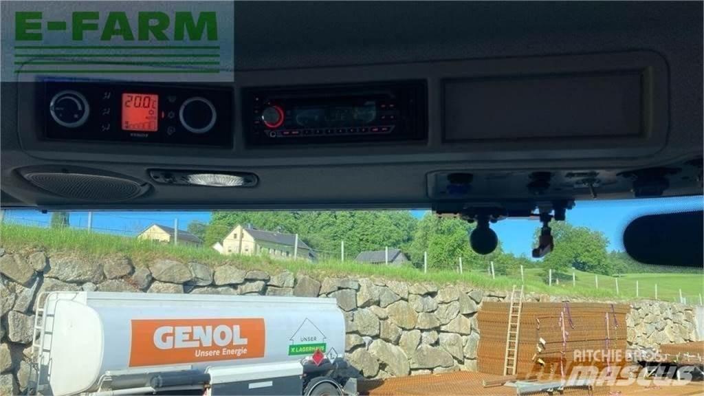 Fendt 513 vario الجرارات