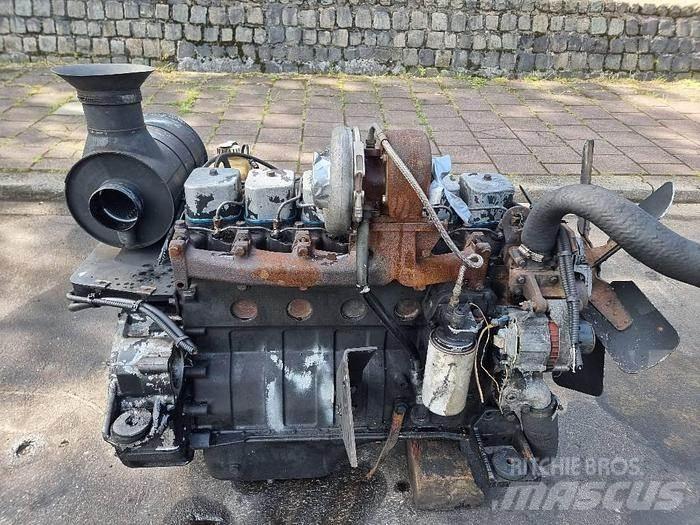  Engines 6T-590 مكونات أخرى