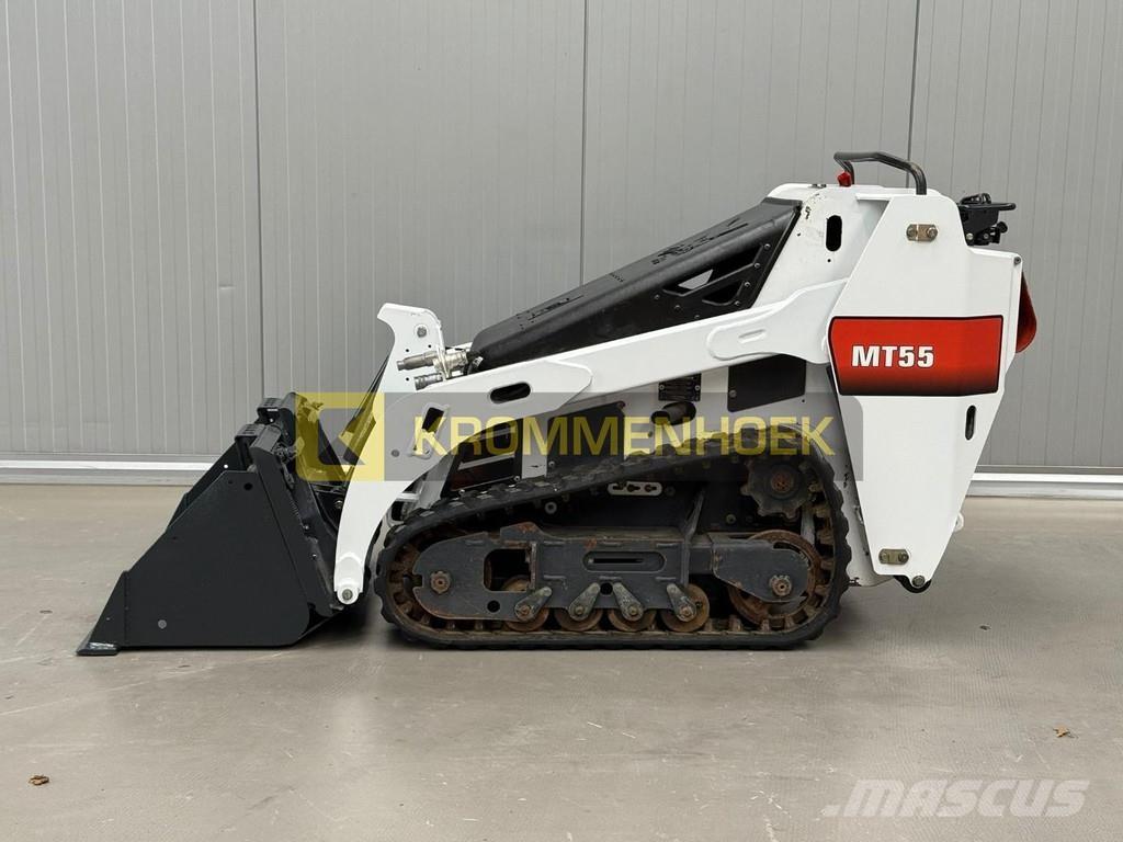 Bobcat MT 55 لوادر انزلاقية التوجيه