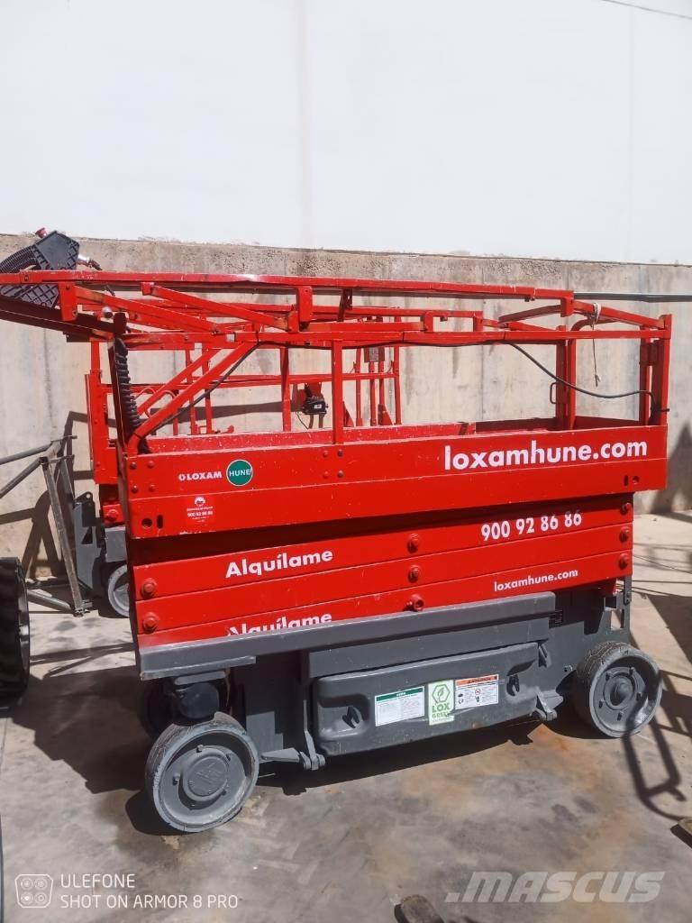 JLG 2630 ES رافعات مقصية الشكل