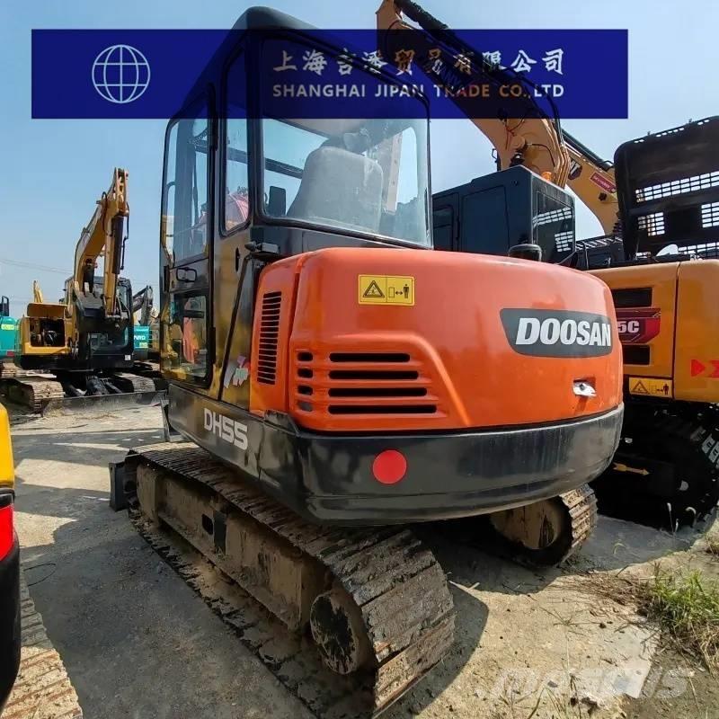 Doosan DH 55 حفارات صغيرة أقل من 7 طن (حفارات صغيرة)