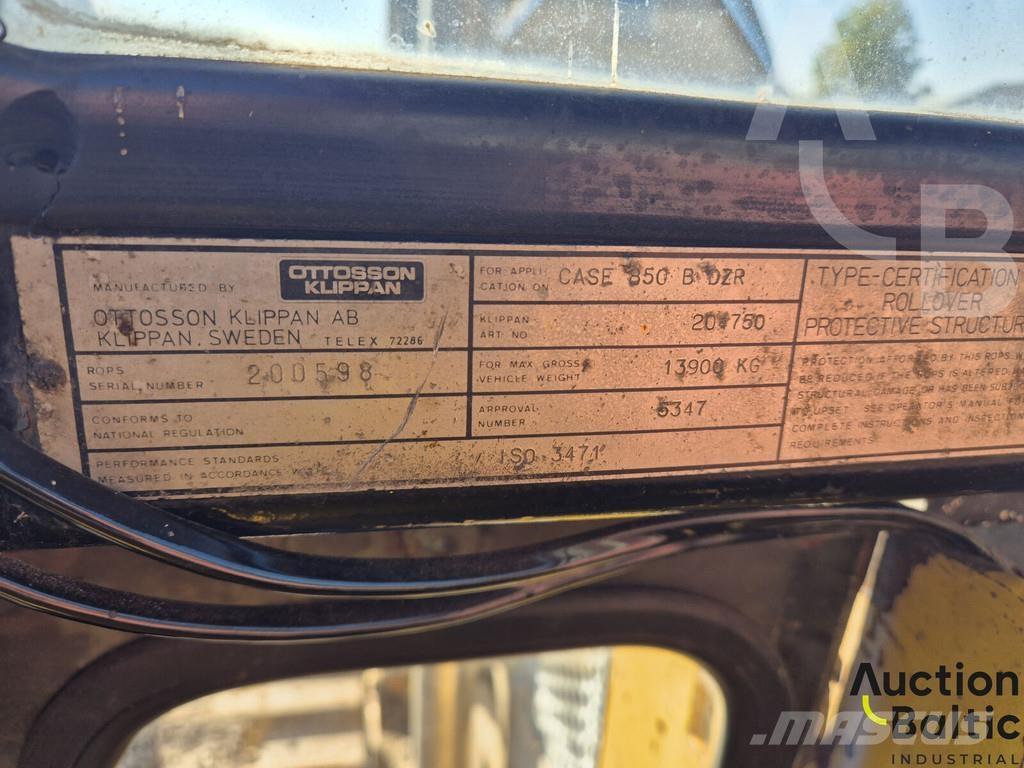 CASE 850 B بلدوزرات مجنزرة