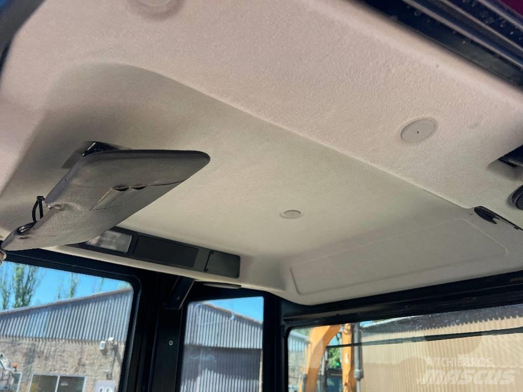 JCB 6 FT عربات نقل قلابة للمواقع