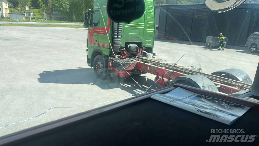 Scania R 480 LB شاحنات بمقصورة وهيكل