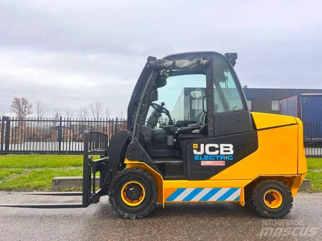 JCB TLT30-19E رافعة تلسكوبية