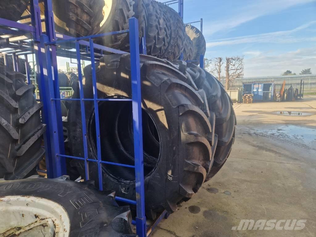 Vredestein banden الإطارات والعجلات والحافات