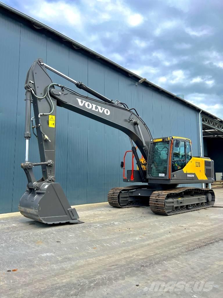 Volvo EC210 حفارات زحافة