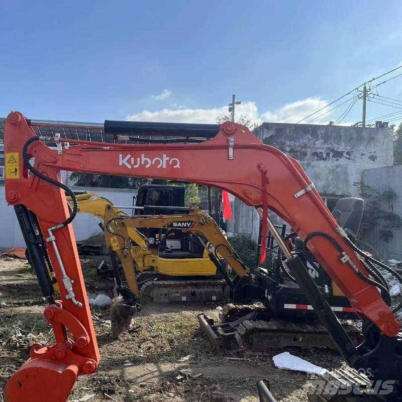 Kubota U 35 حفارات صغيرة أقل من 7 طن (حفارات صغيرة)
