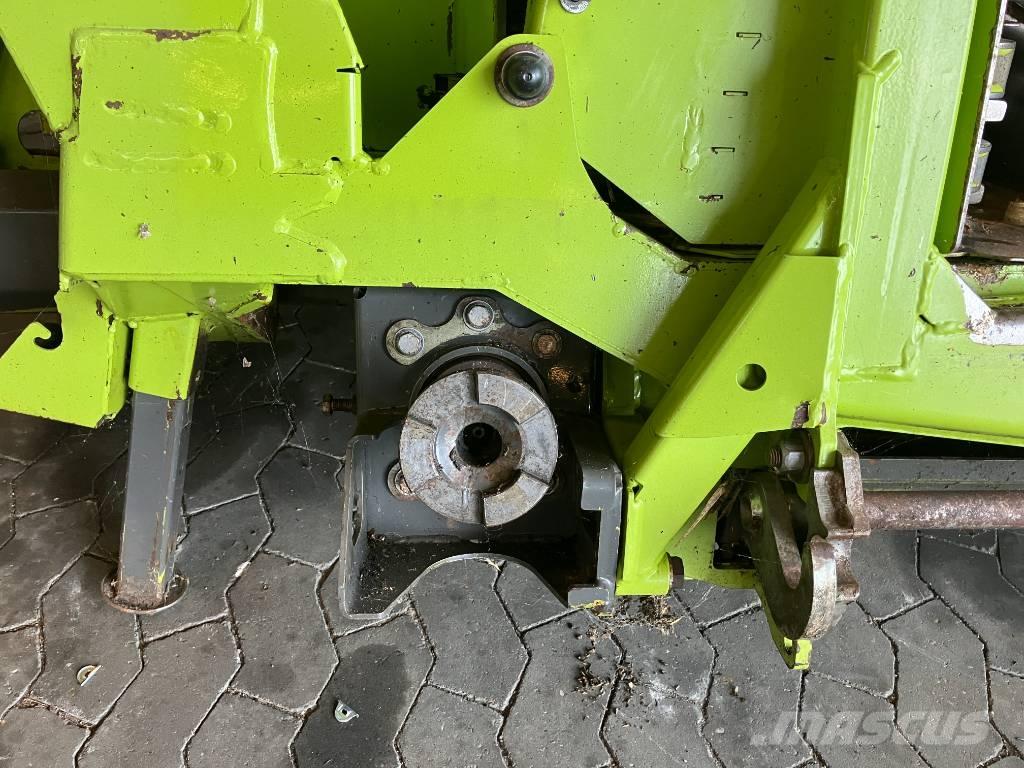 CLAAS Orbis 750 علافات ذاتية الدفع
