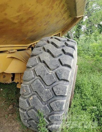 Volvo A25BM عربات نقل قلابة للمواقع