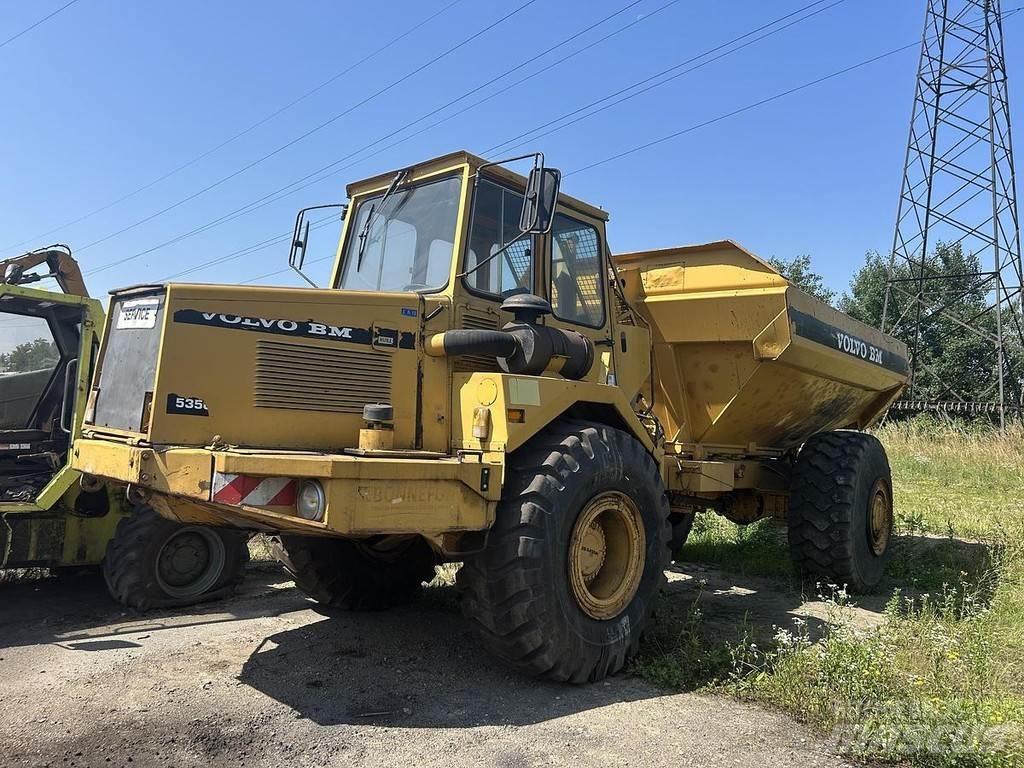 Volvo A25BM عربات نقل قلابة للمواقع