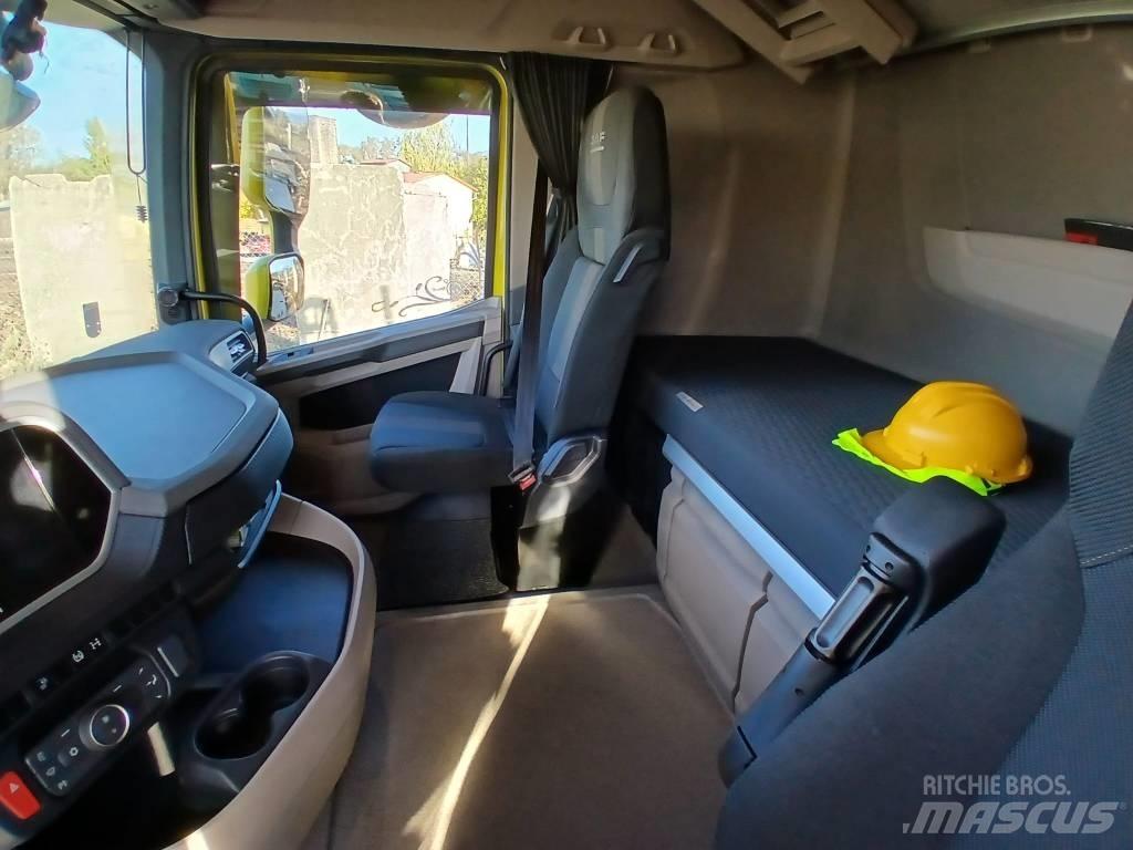 DAF XG 530 FT وحدات الجر
