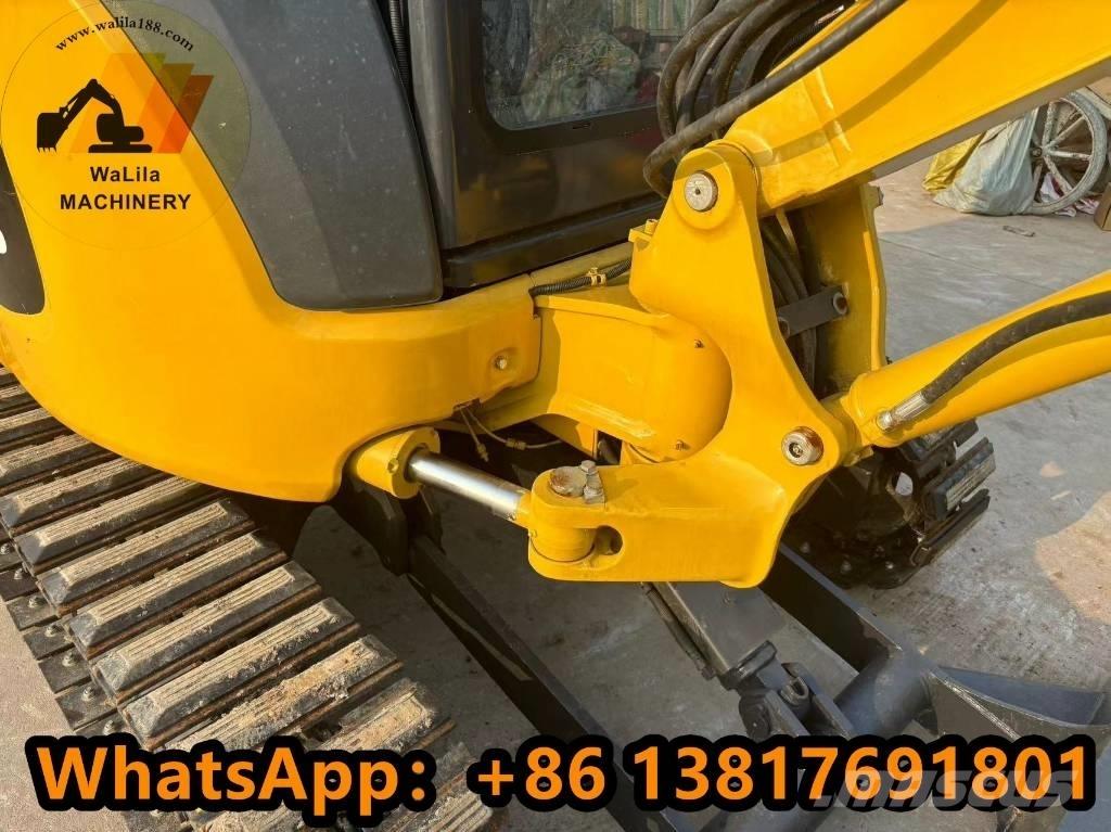Komatsu PC 35 MR حفارات صغيرة أقل من 7 طن (حفارات صغيرة)
