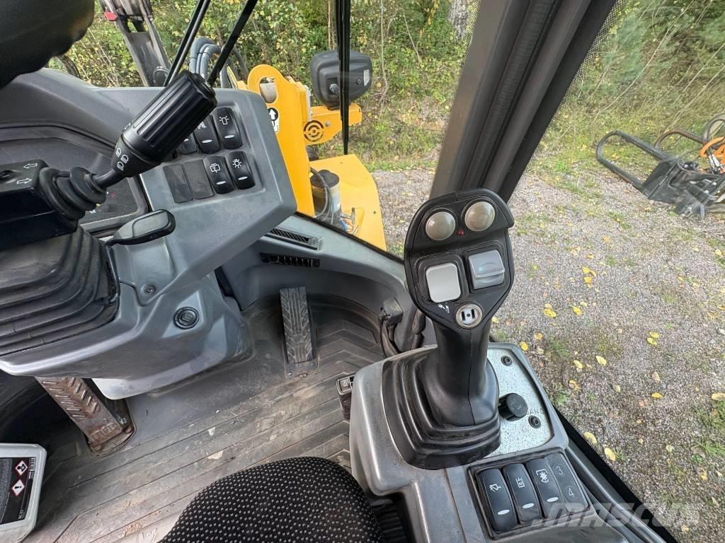 Volvo L 35 G لوادر بعجل