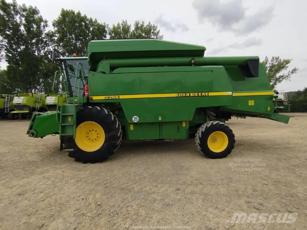 John Deere 2266 حصادات