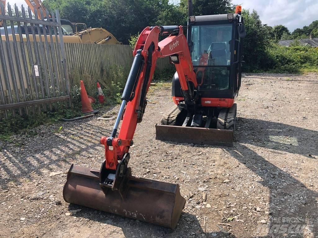 Kubota KX 027-4 حفارات صغيرة أقل من 7 طن (حفارات صغيرة)