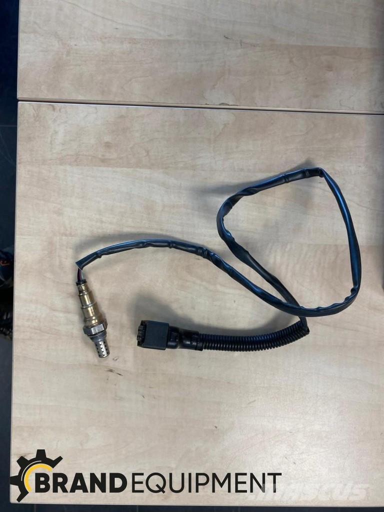 CAT - c4.4    421-7786 إلكترونيات