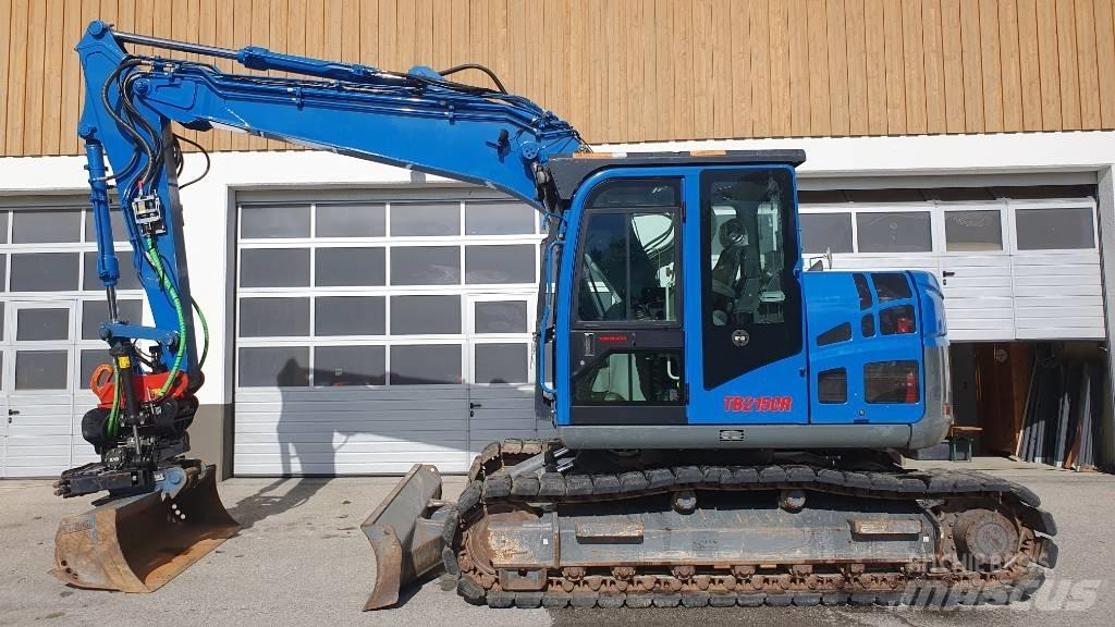 Takeuchi TB 2150 R حفارات زحافة
