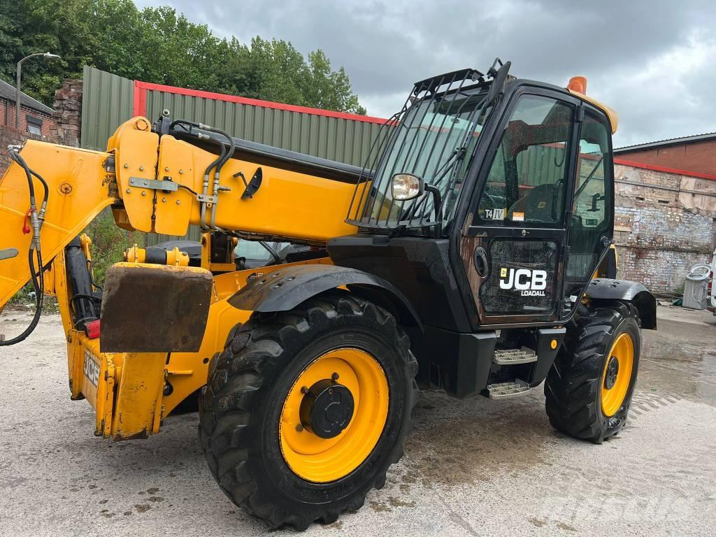 JCB 535-125 Hiviz مناولات متداخلة