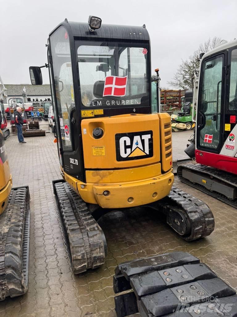 CAT 302.7 D حفارات صغيرة أقل من 7 طن (حفارات صغيرة)