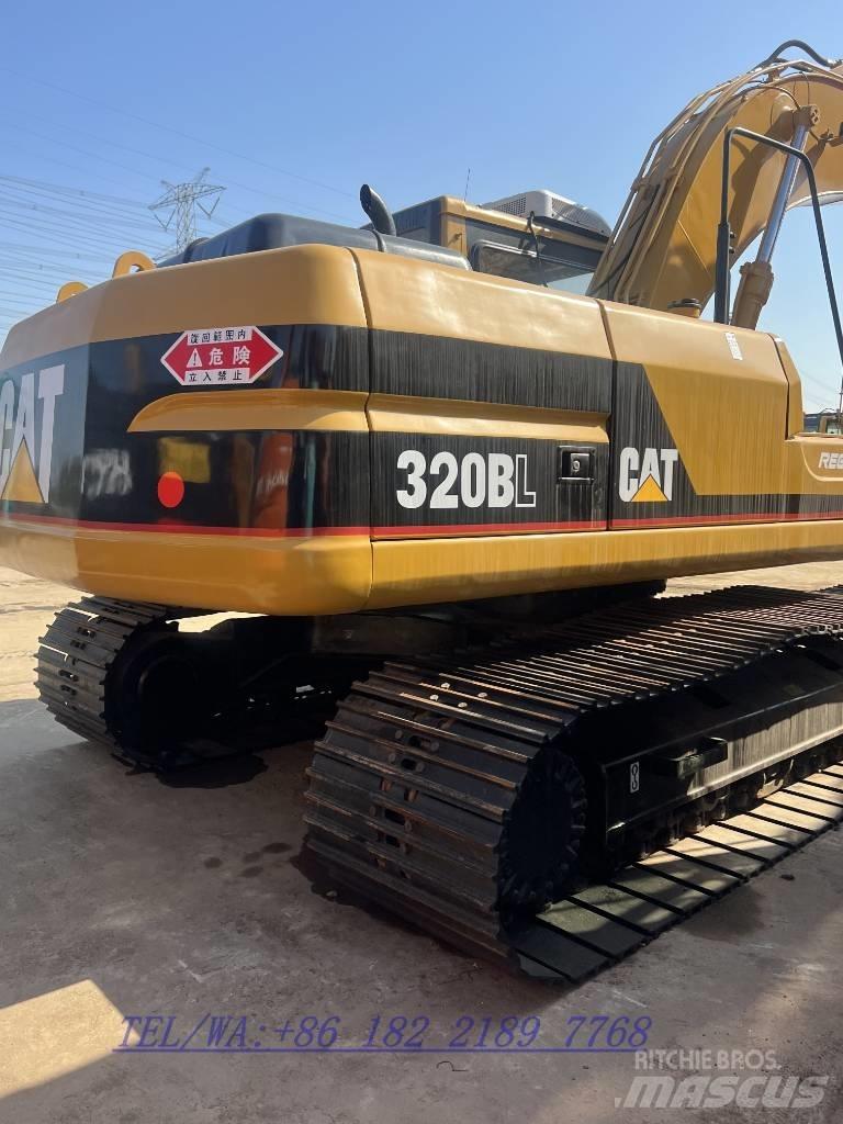CAT 320 B L حفارات زحافة