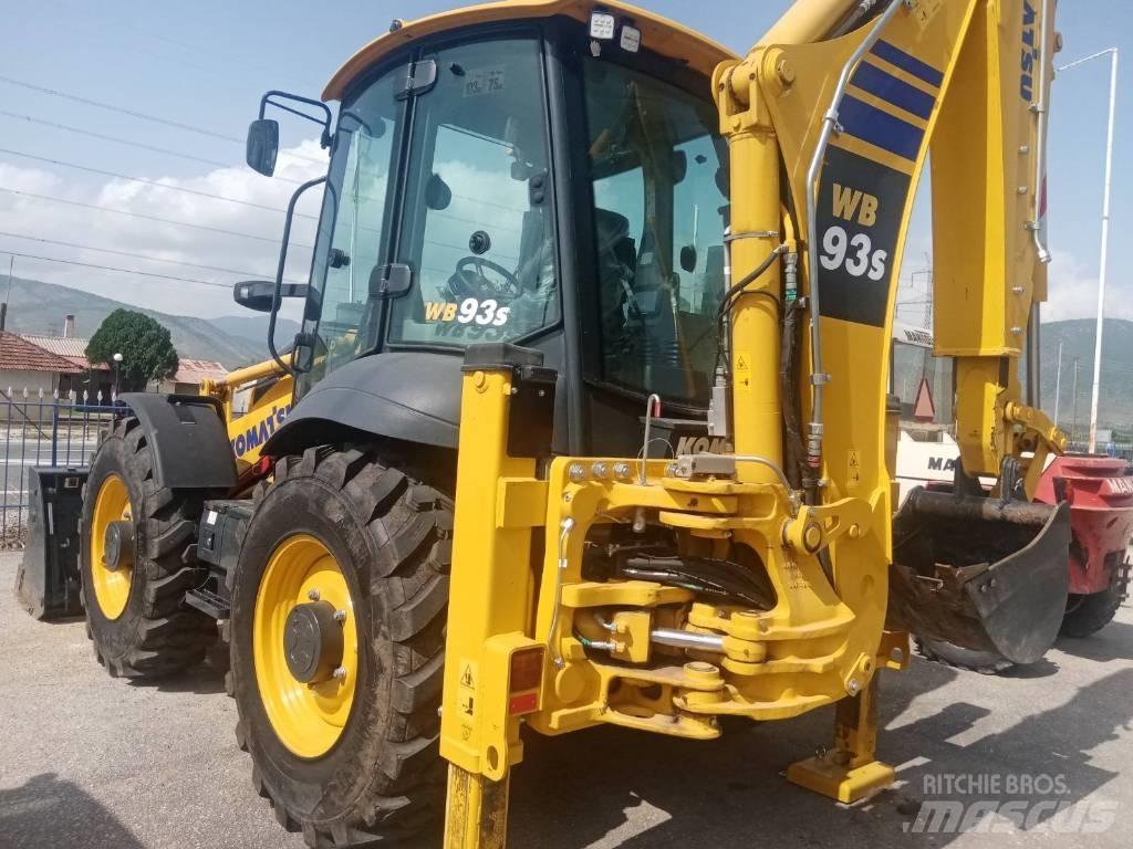 Komatsu WB 93 S لوادر ذات جرافات عكسية