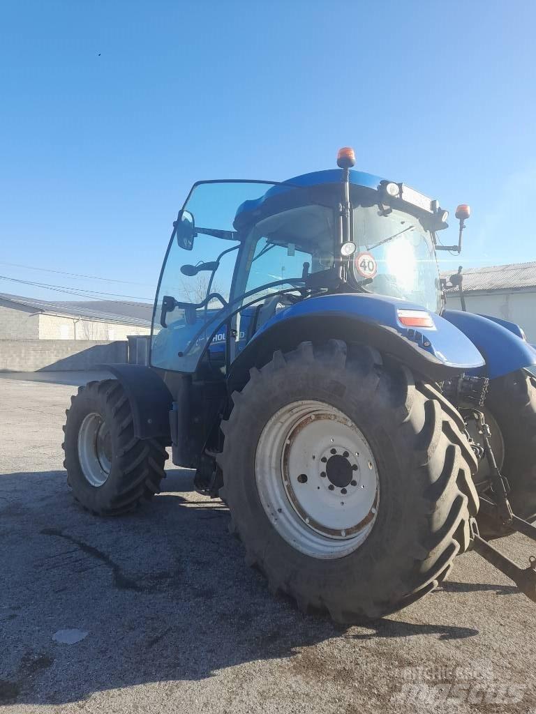 New Holland T 7.170 الجرارات