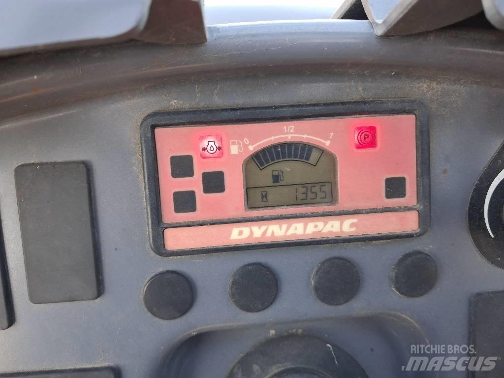 Dynapac CC 1200 C مداحل أحادية الأسطوانة