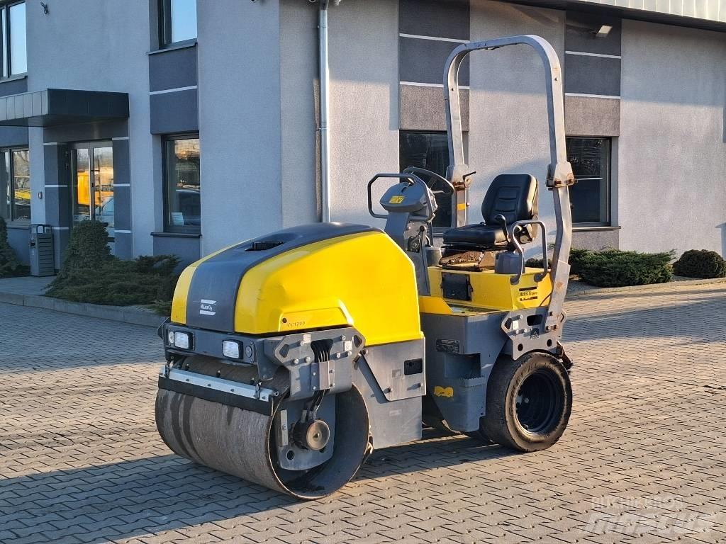 Dynapac CC 1200 C مداحل أحادية الأسطوانة