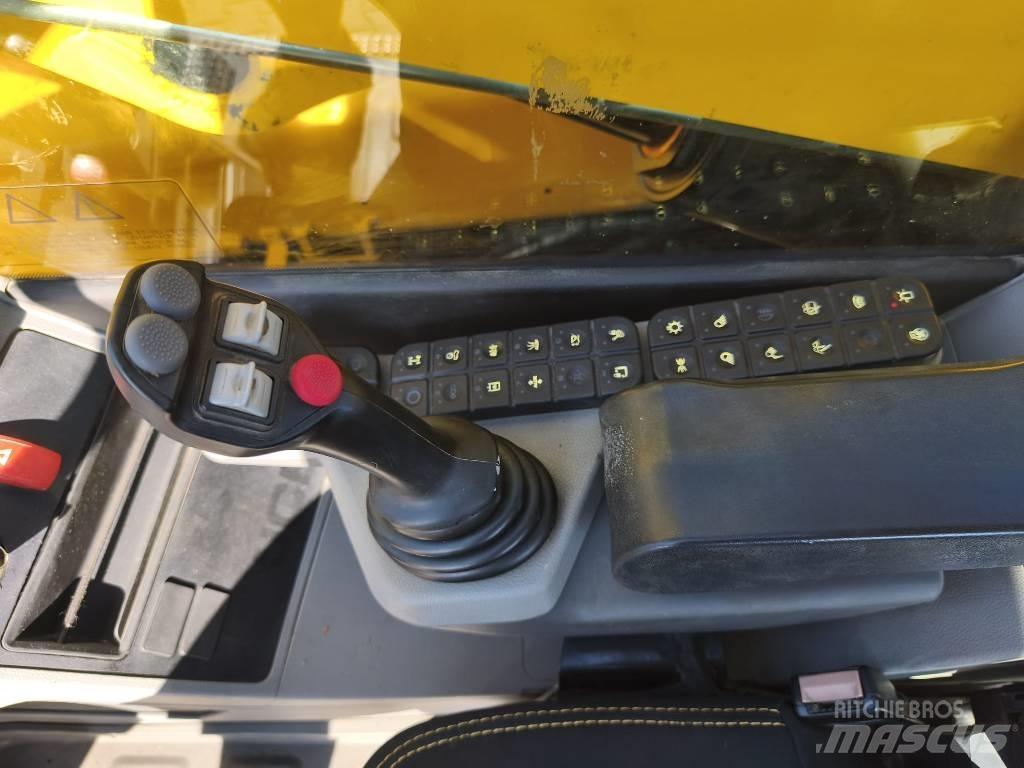 JCB 560-80 مناولات متداخلة