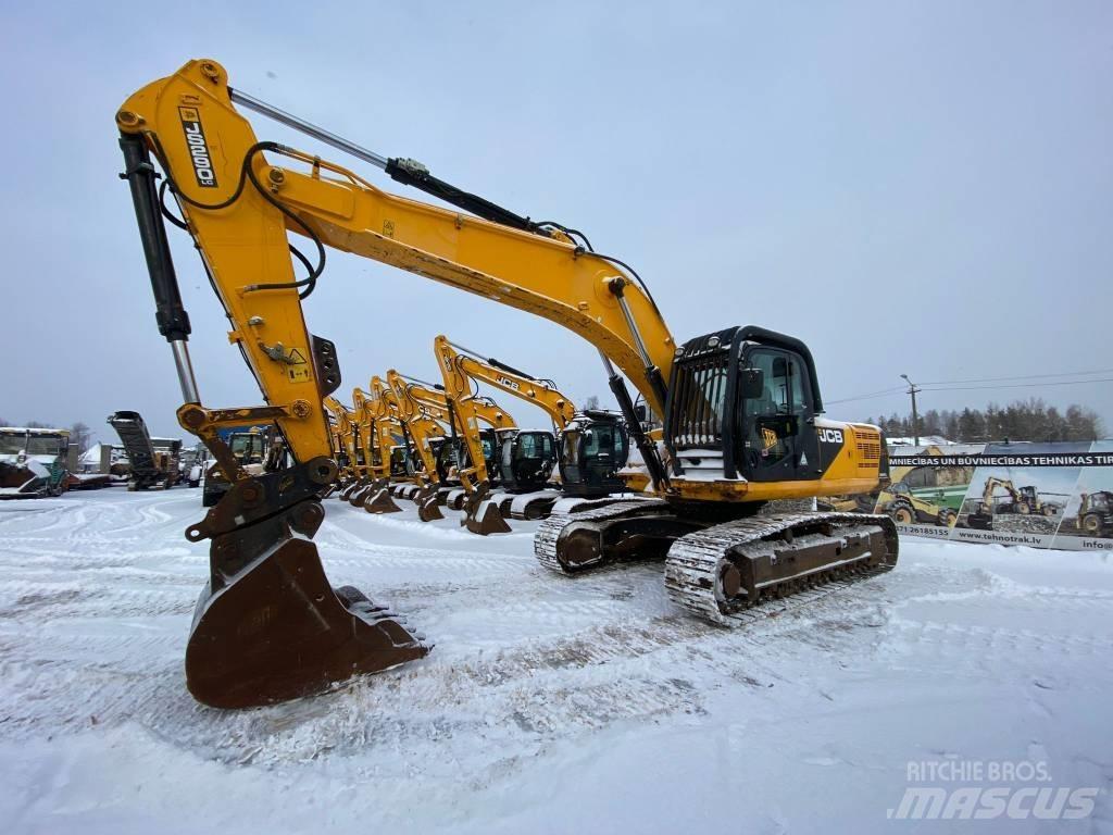 JCB JS 290 LC حفارات زحافة