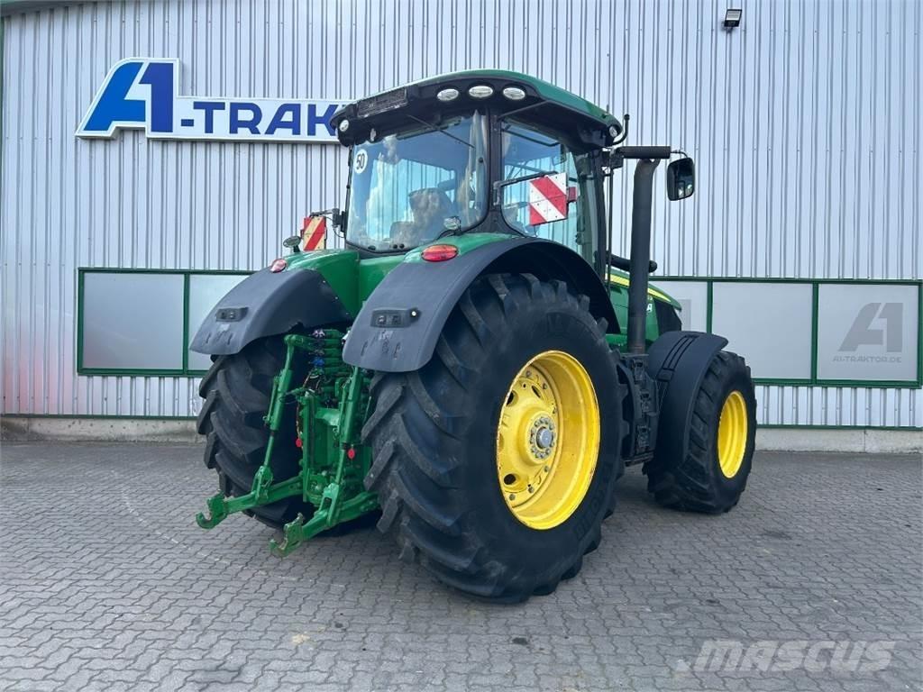 John Deere 7250R الجرارات