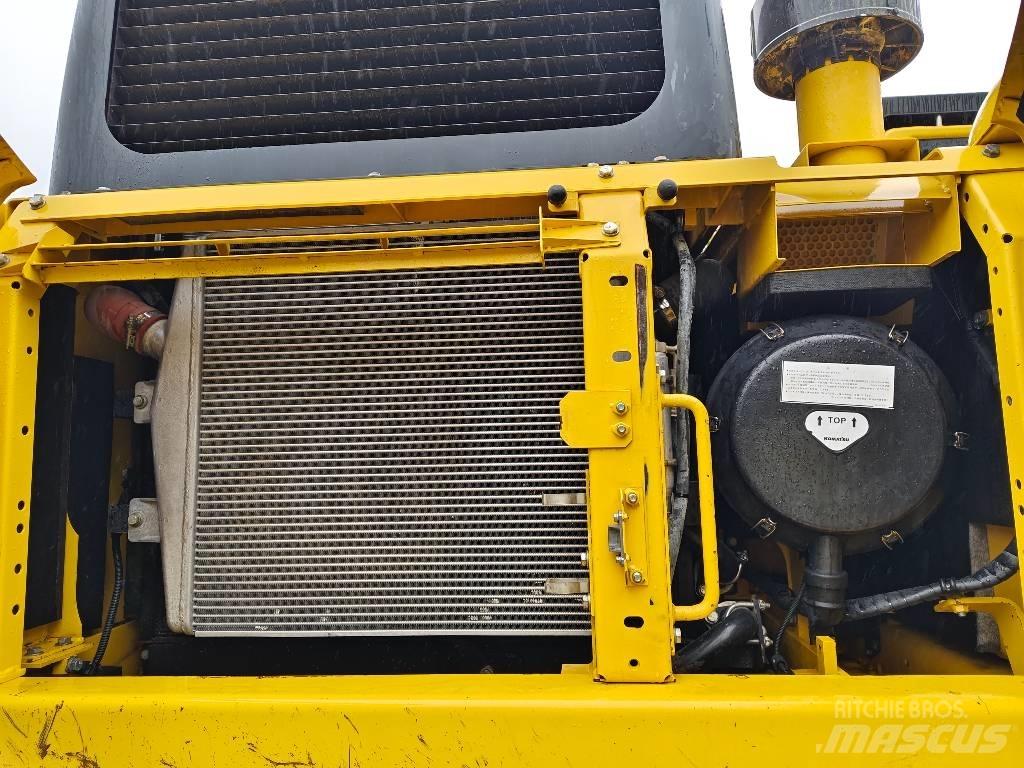 Komatsu PC 400-8 R حفارات زحافة