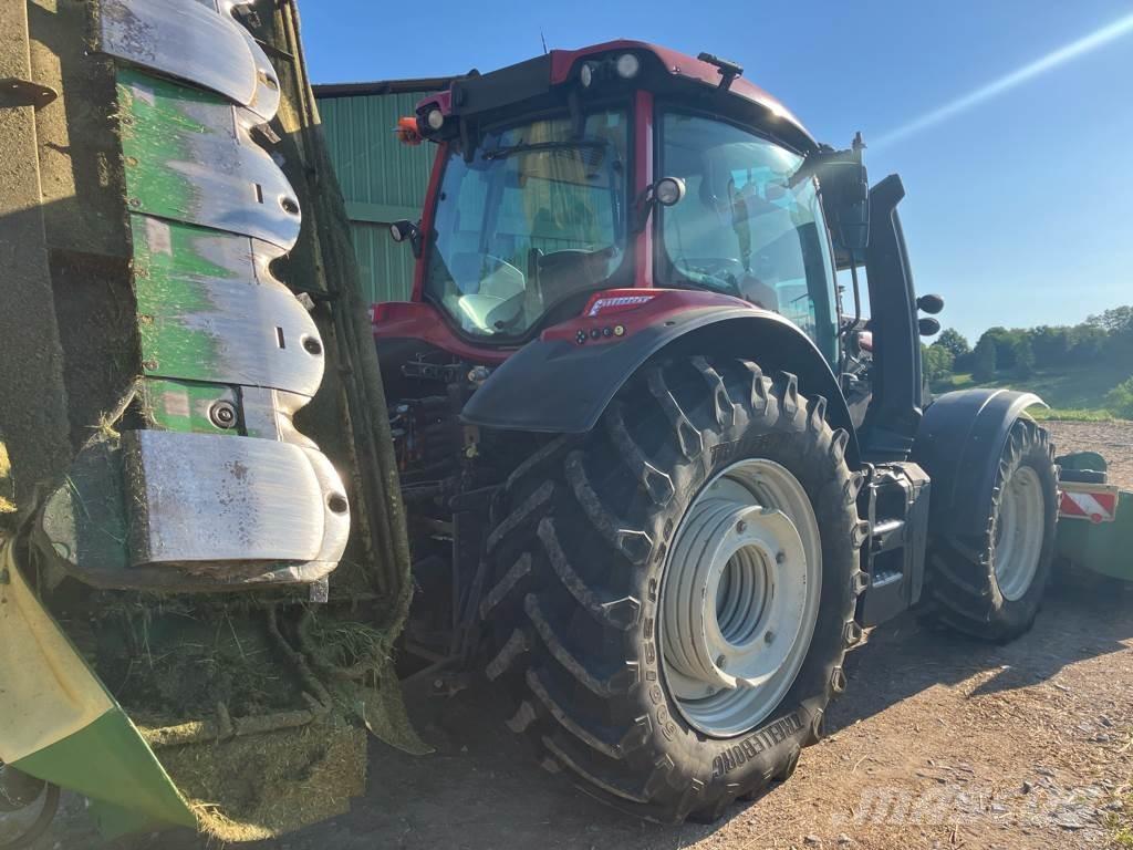 Valtra N134 DIRECT الجرارات