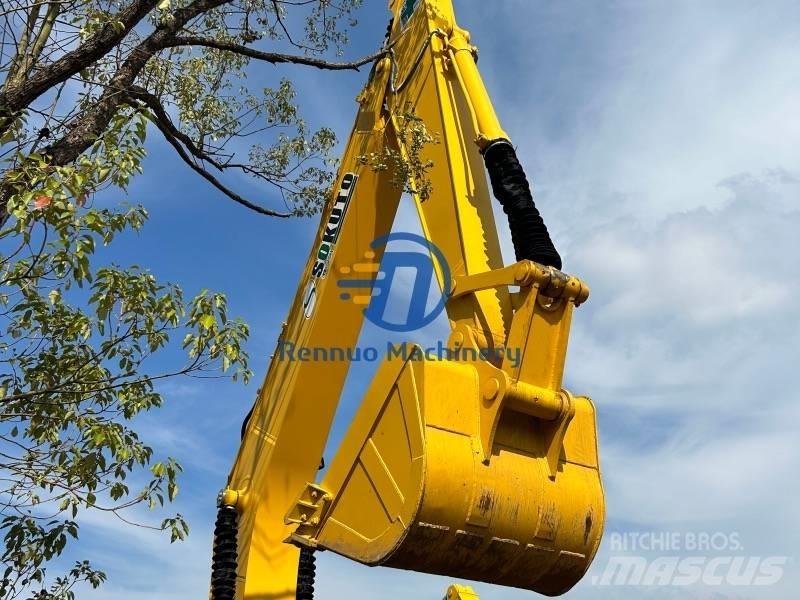 Komatsu PC200-8MO حفارات زحافة