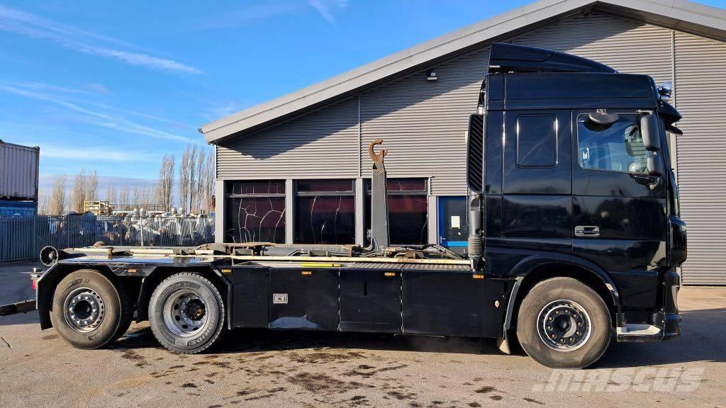 DAF XF 510 FAN شاحنات الرافعات الخطافية