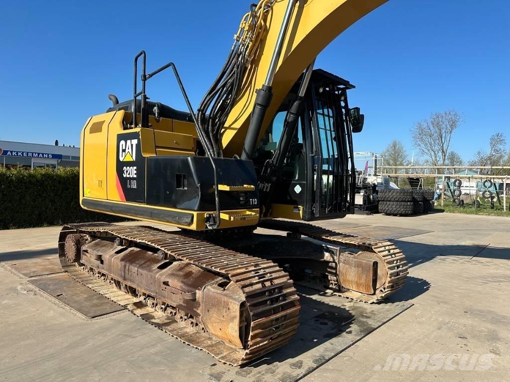 CAT 320 EL RR حفارات زحافة