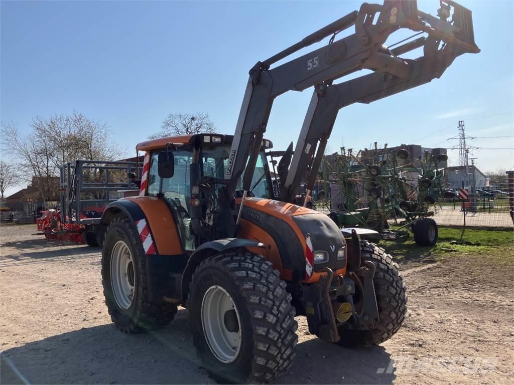Valtra N122 Direct الجرارات