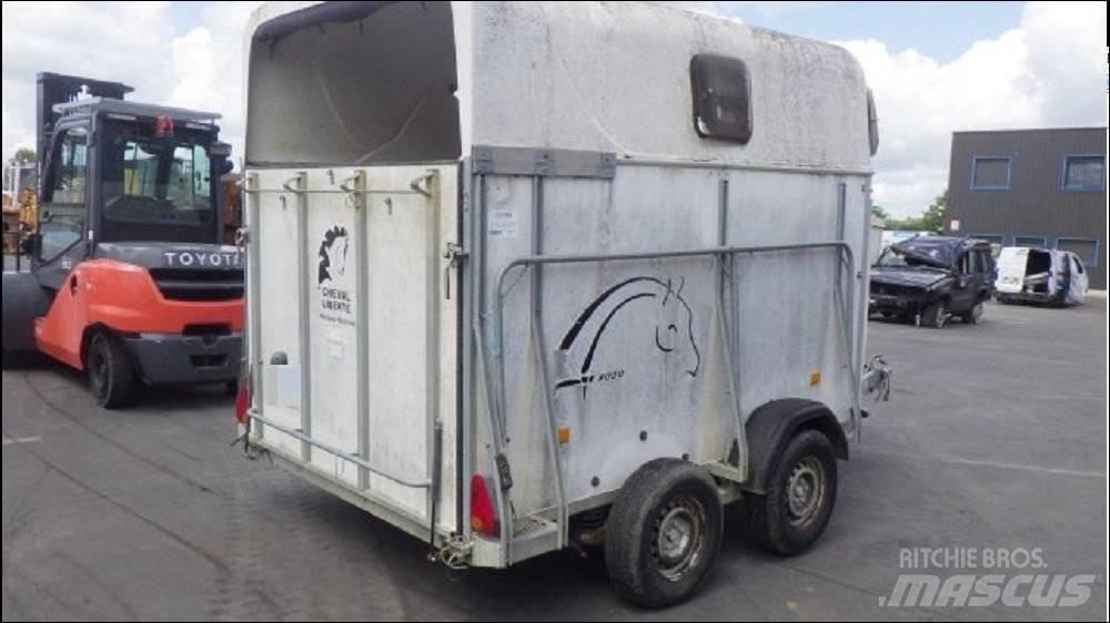 Cheval LIBER 4000 مقطورات أخرى