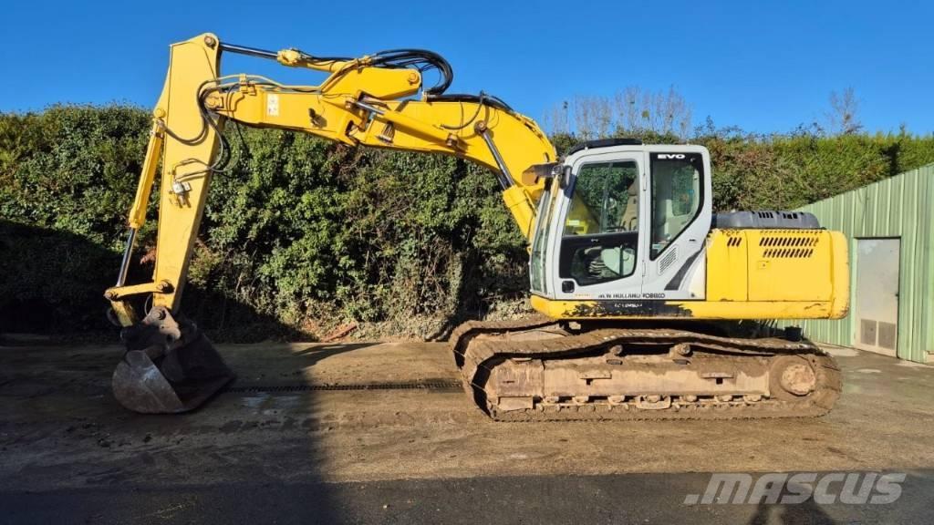 New Holland E 175 B حفارات زحافة