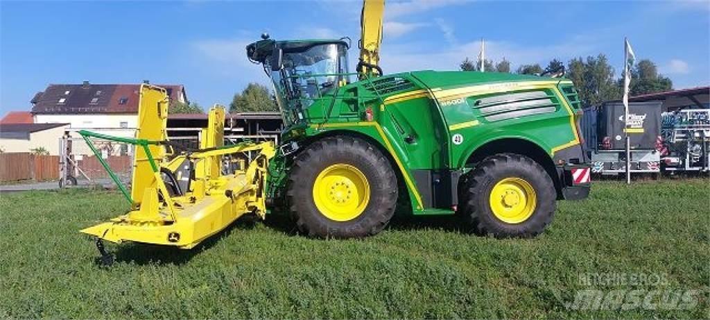 John Deere 8600i علافات ذاتية الدفع