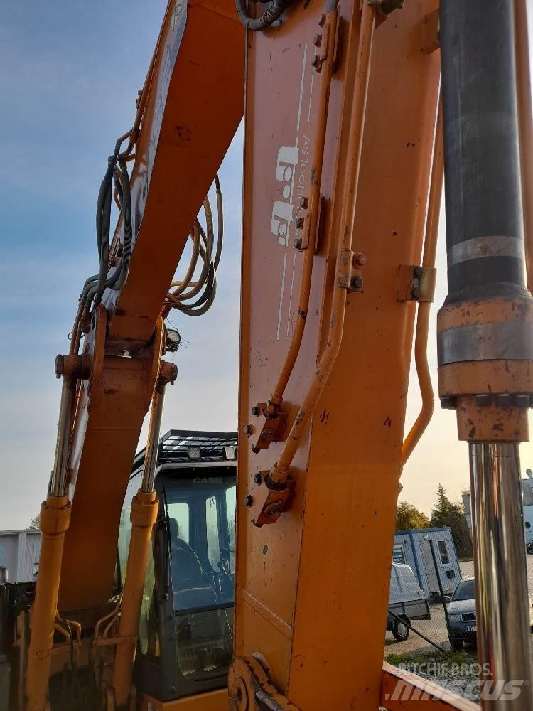 CASE CX 180 B حفارات زحافة