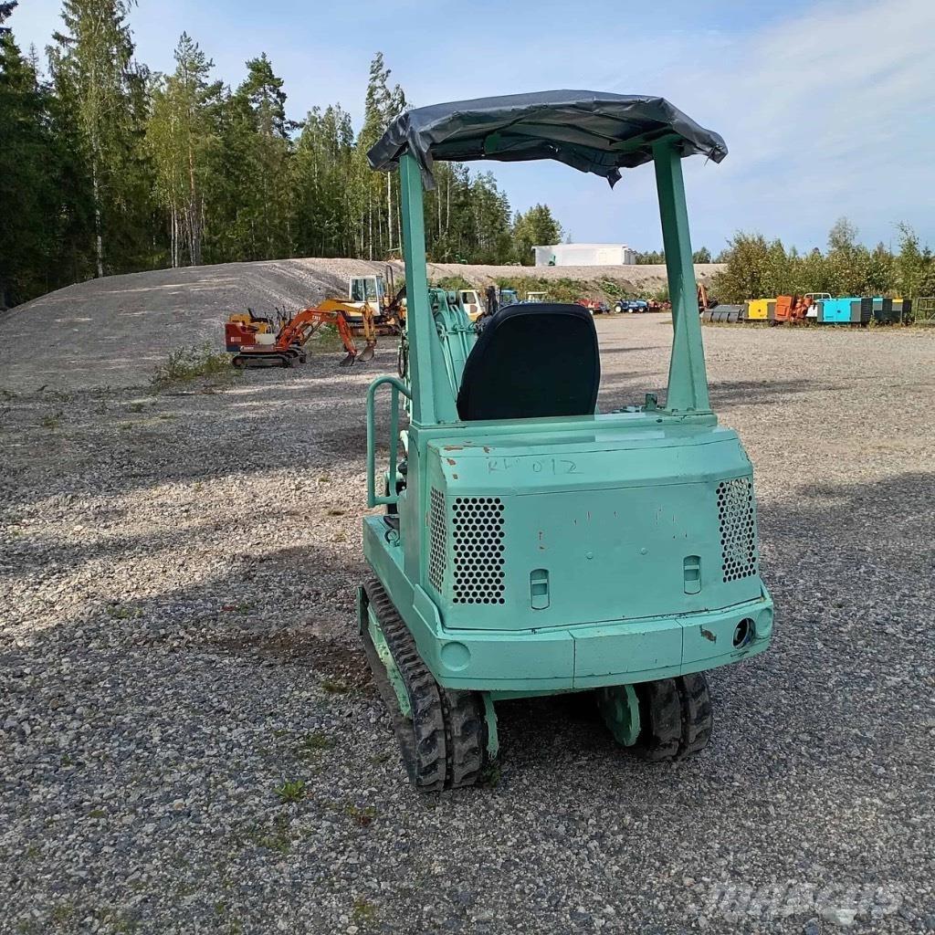 Kubota KH 012 حفارات صغيرة أقل من 7 طن (حفارات صغيرة)
